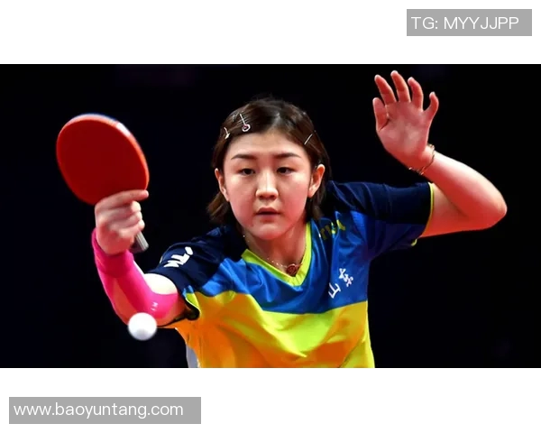 满脸疤痕的足球明星女如何用坚韧与勇气书写自己的传奇人生